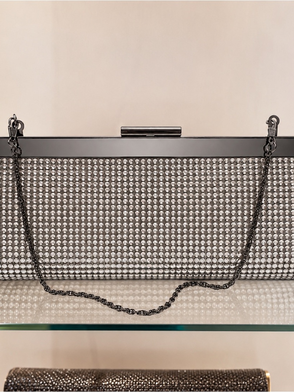 ✨ Vintage Le Château Sequin Clutch – Short Chain, 11×27 cm, Rare